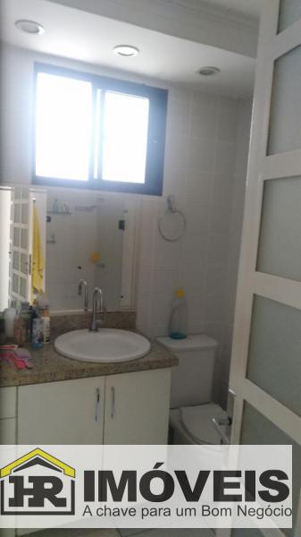 Casa para alugar com 4 quartos, 420m² - Foto 22