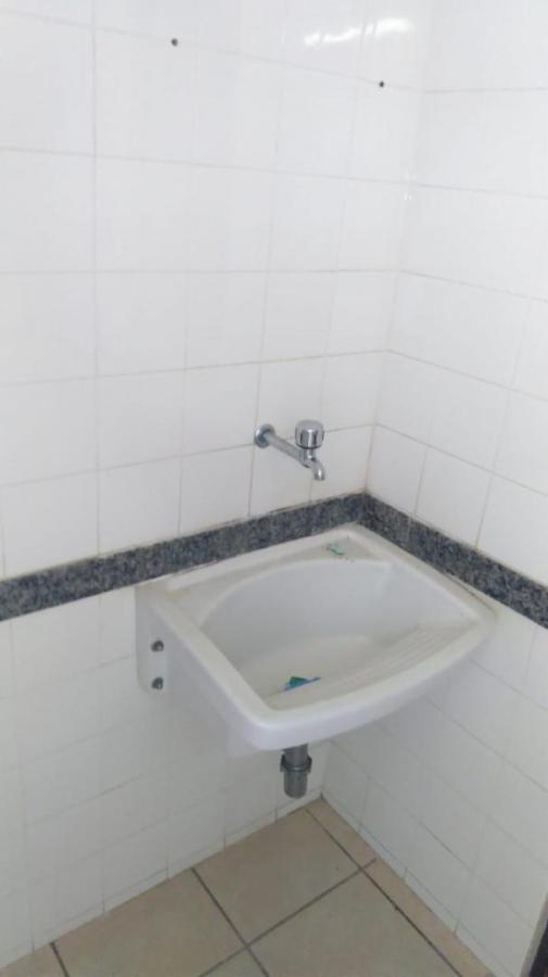 Apartamento para alugar com 3 quartos, 77m² - Foto 16