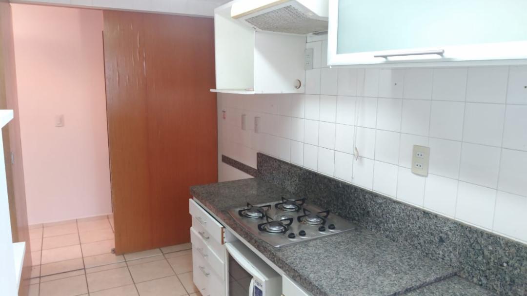 Apartamento para alugar com 3 quartos, 77m² - Foto 17