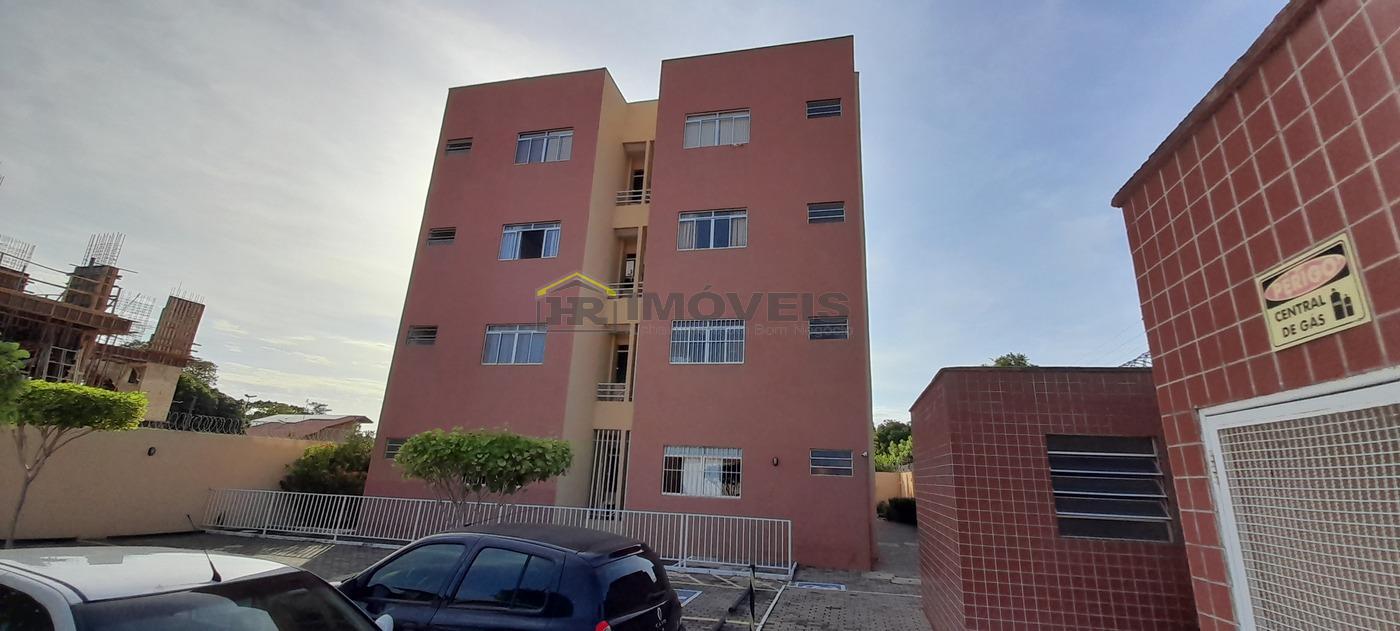 Apartamento à venda com 2 quartos, 70m² - Foto 1