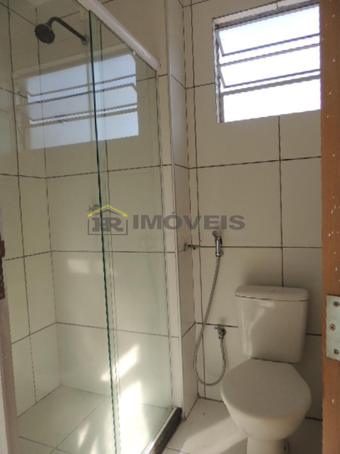 Apartamento à venda com 2 quartos, 70m² - Foto 9