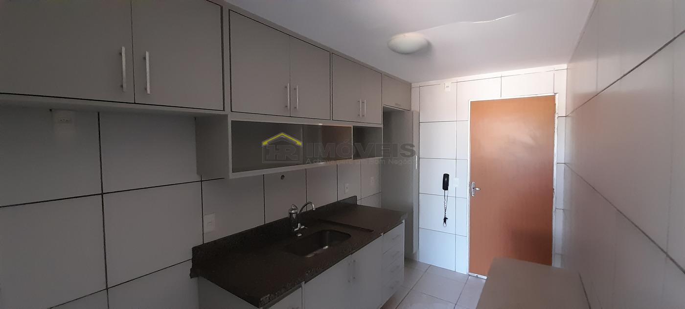 Apartamento à venda com 2 quartos, 70m² - Foto 18