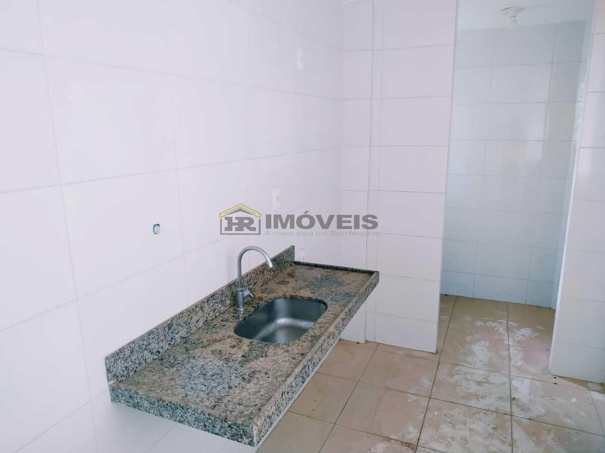 Apartamento à venda com 3 quartos, 75m² - Foto 15