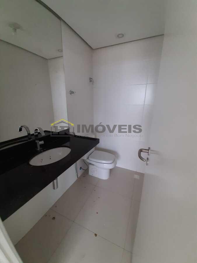 Apartamento à venda com 4 quartos, 190m² - Foto 17