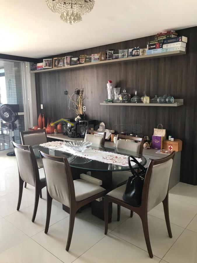 Apartamento à venda com 3 quartos, 130m² - Foto 5