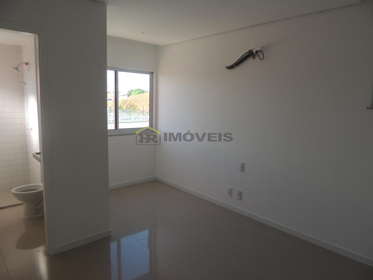 Apartamento à venda com 3 quartos, 80m² - Foto 9