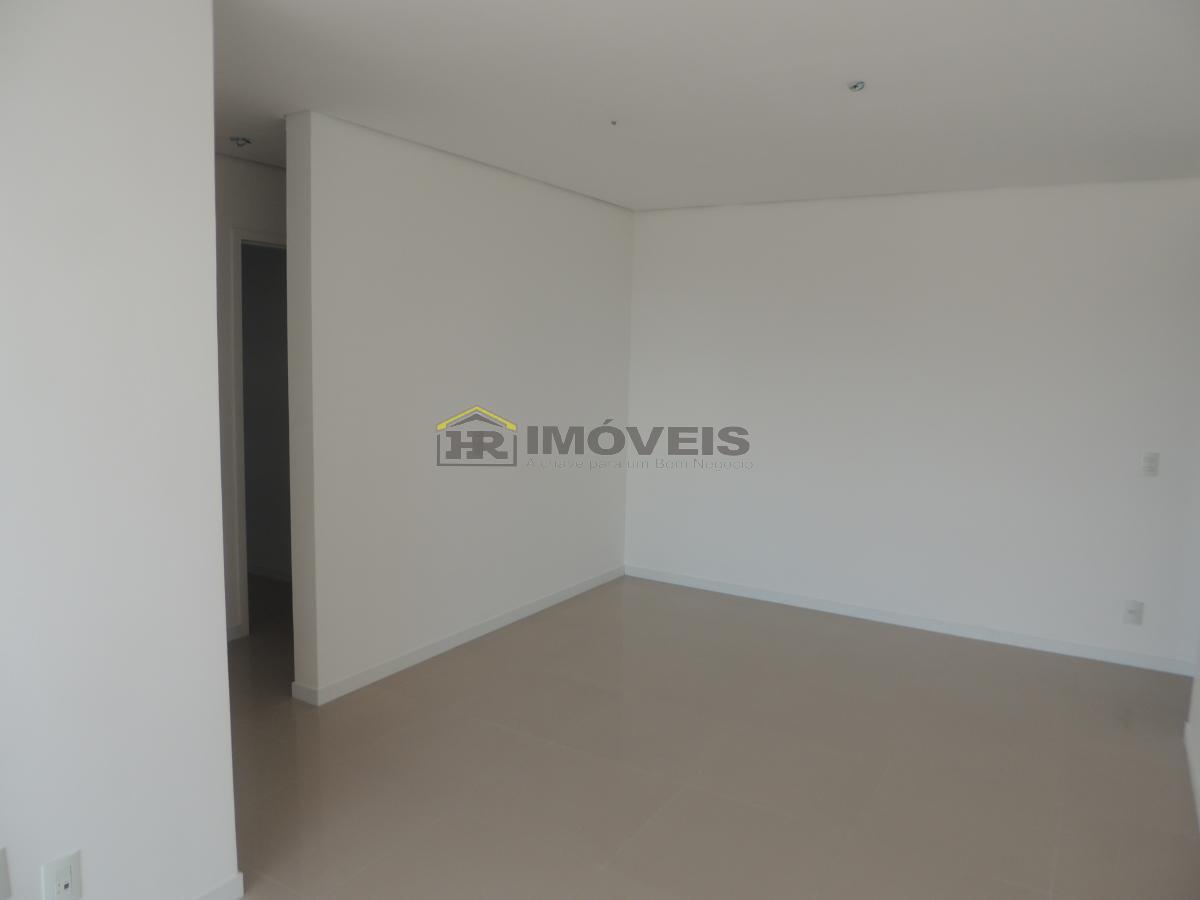 Apartamento à venda com 3 quartos, 80m² - Foto 6