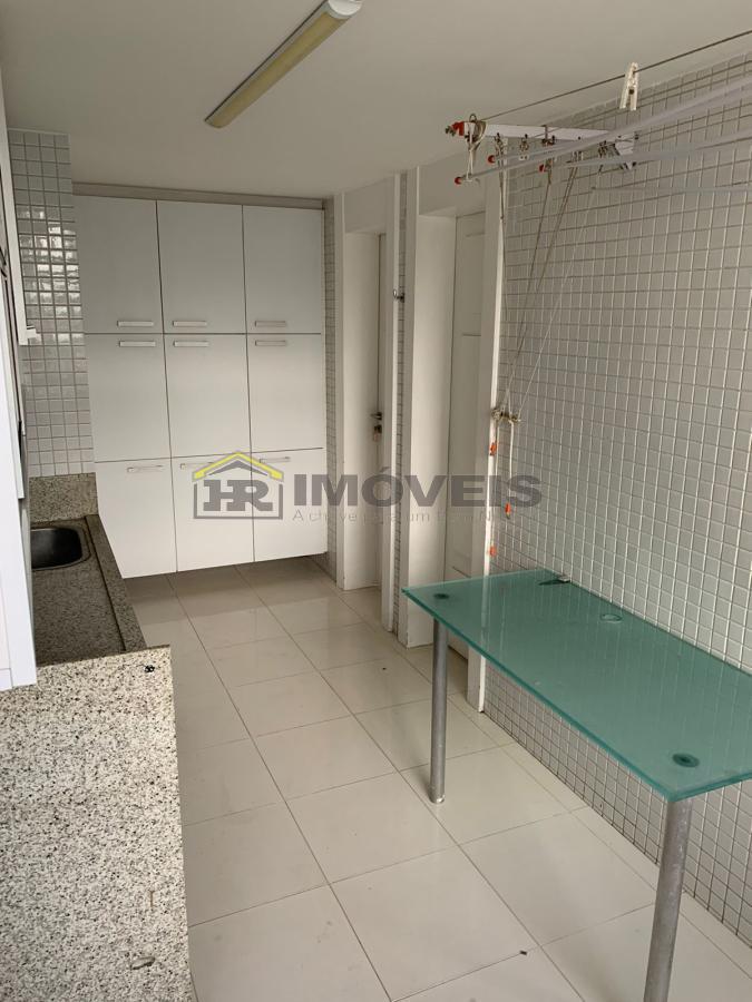 Apartamento à venda com 4 quartos, 303m² - Foto 29