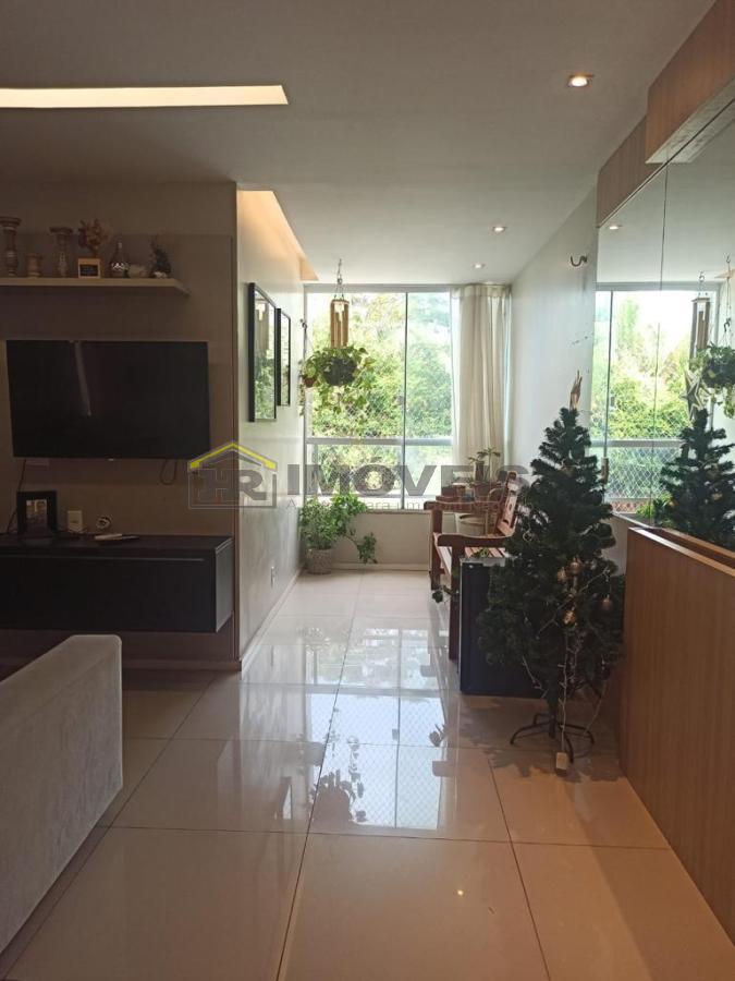 Apartamento à venda com 3 quartos, 72m² - Foto 4