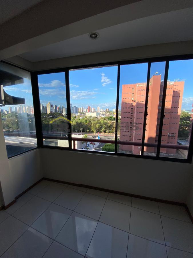 Apartamento à venda com 1 quarto, 60m² - Foto 4