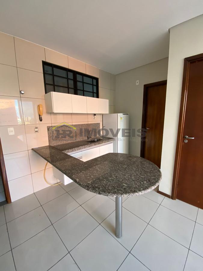 Apartamento à venda com 1 quarto, 60m² - Foto 5