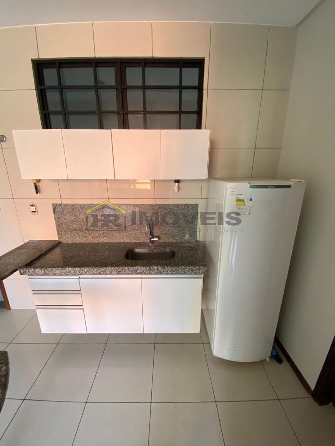 Apartamento à venda com 1 quarto, 60m² - Foto 13