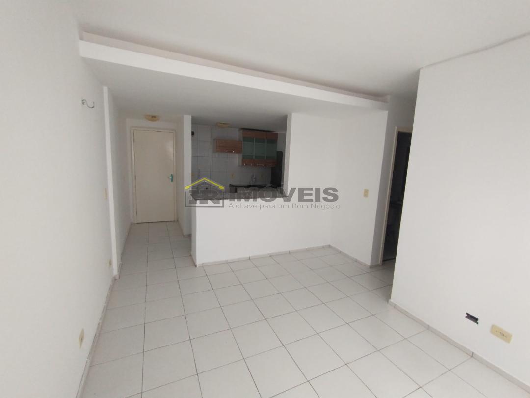 Apartamento para alugar com 3 quartos, 64m² - Foto 2