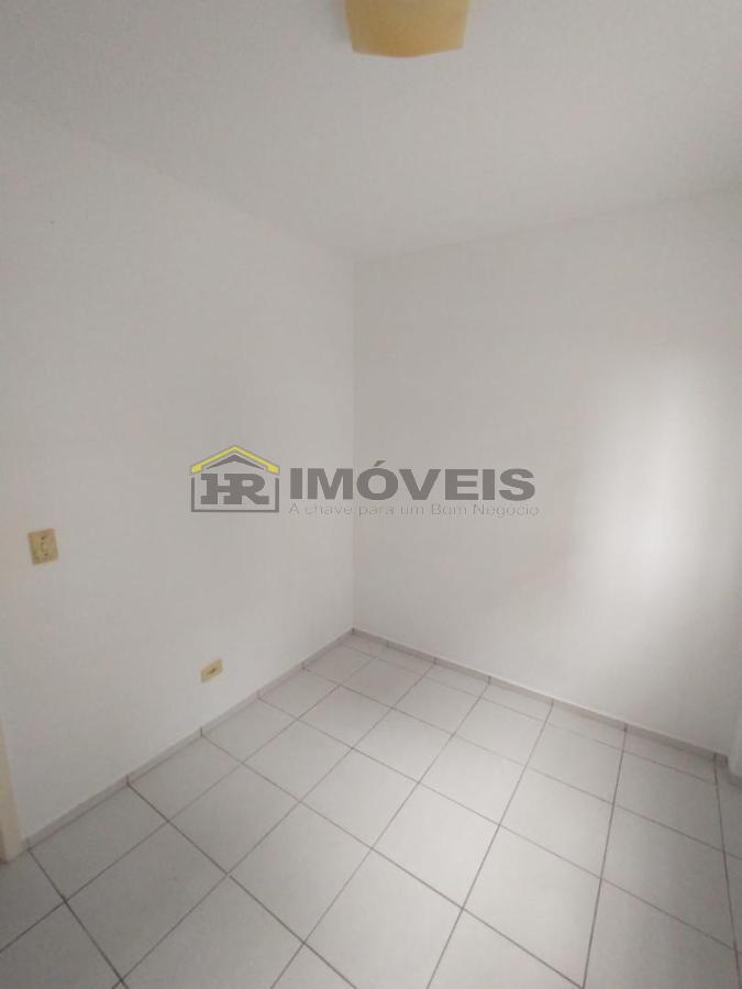 Apartamento para alugar com 3 quartos, 64m² - Foto 4