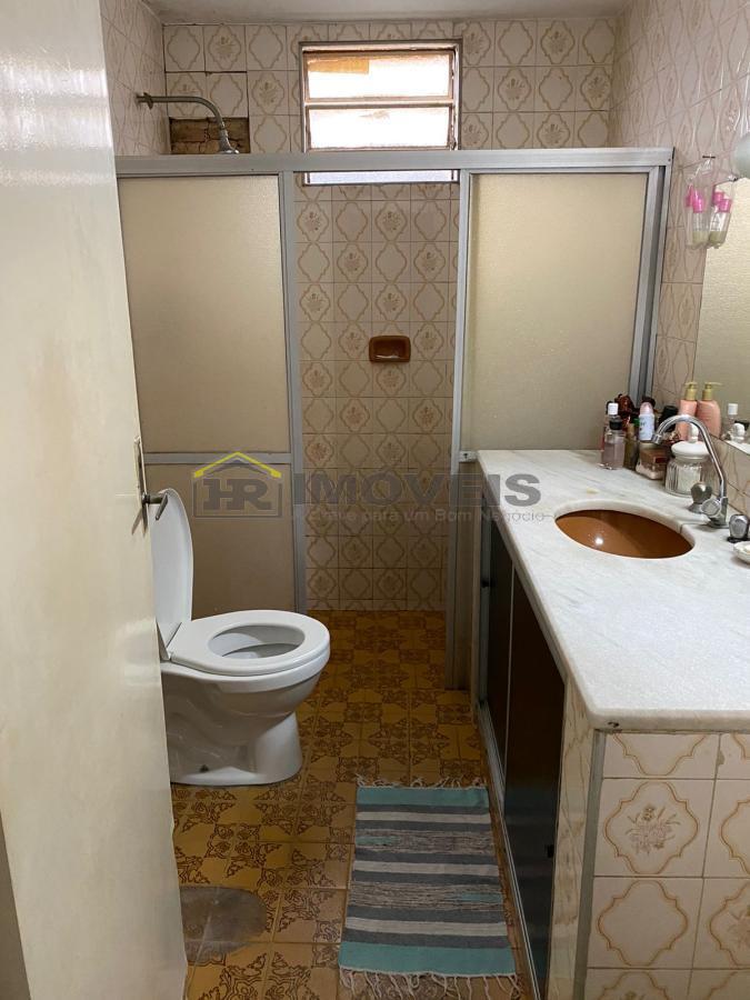 Casa à venda com 3 quartos, 200m² - Foto 9