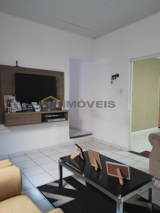 Casa à venda com 3 quartos, 200m² - Foto 5