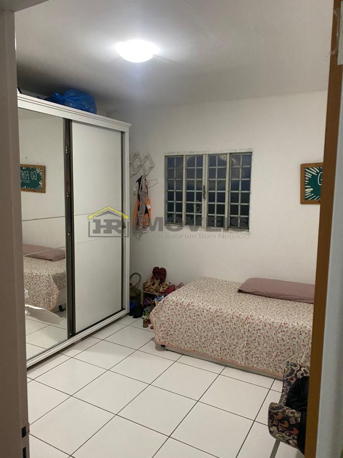 Casa à venda com 2 quartos, 360m² - Foto 4