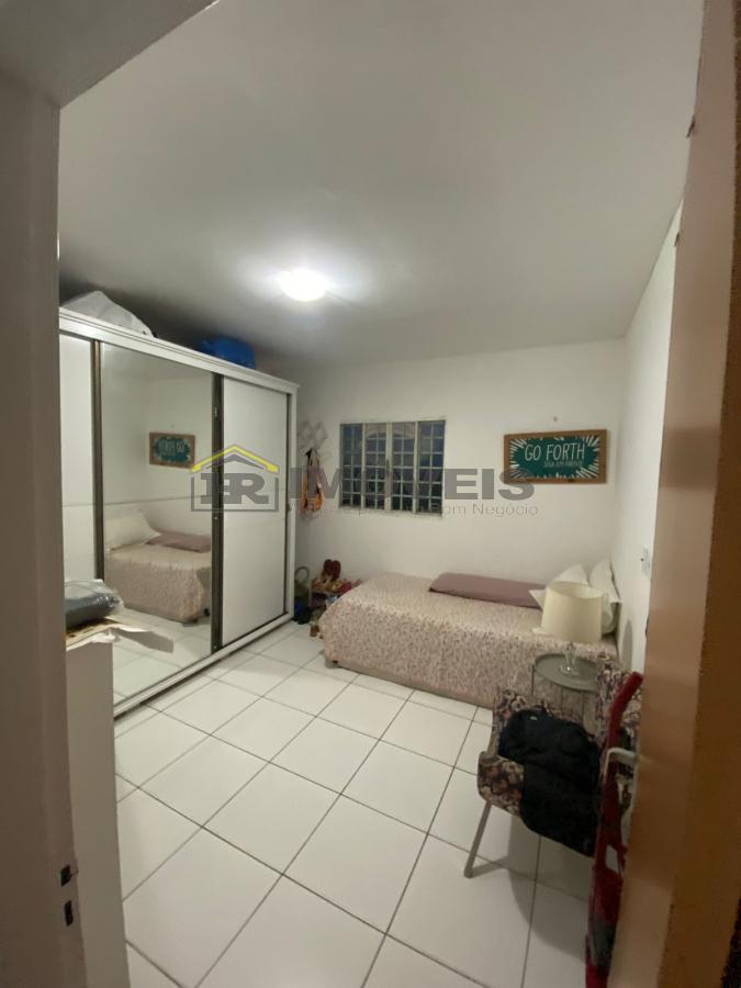 Casa à venda com 2 quartos, 360m² - Foto 5