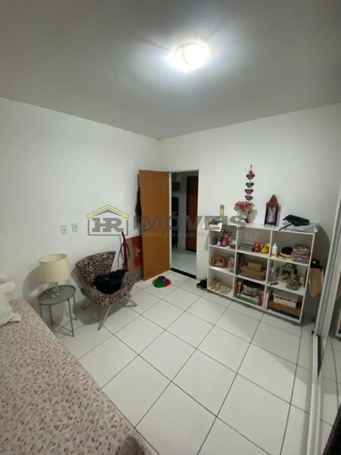 Casa à venda com 2 quartos, 360m² - Foto 8