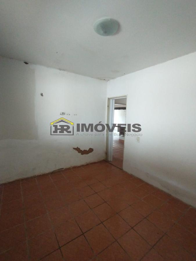 Casa para alugar com 2 quartos, 600m² - Foto 5