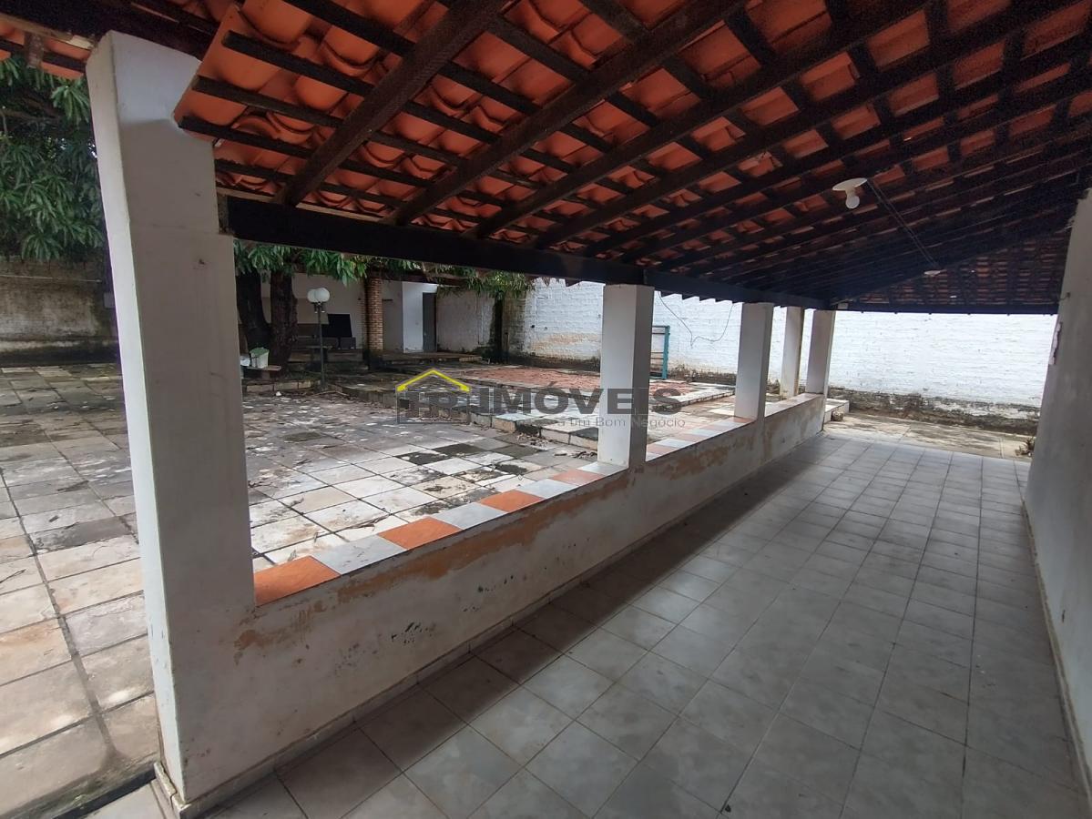 Casa para alugar com 2 quartos, 600m² - Foto 17