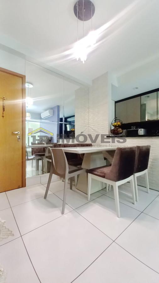 Apartamento à venda com 2 quartos, 66m² - Foto 4