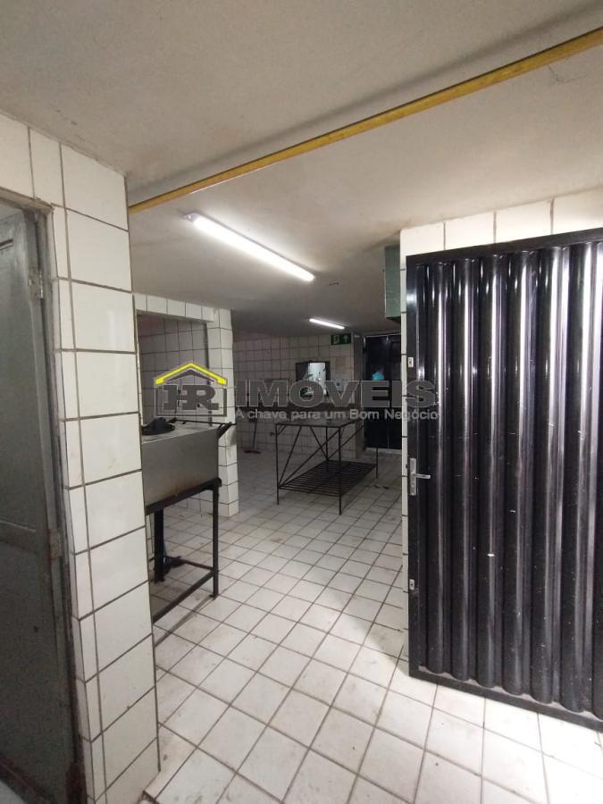 Loja-Salão para alugar com 3 quartos, 350m² - Foto 21