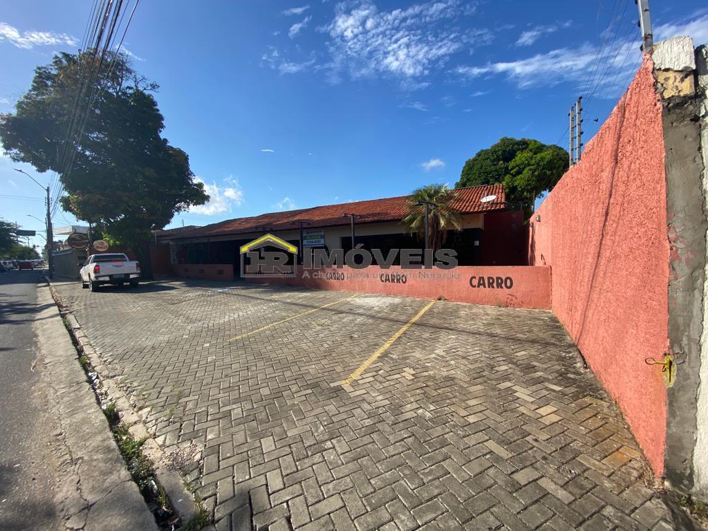 Loja-Salão para alugar com 3 quartos, 350m² - Foto 2