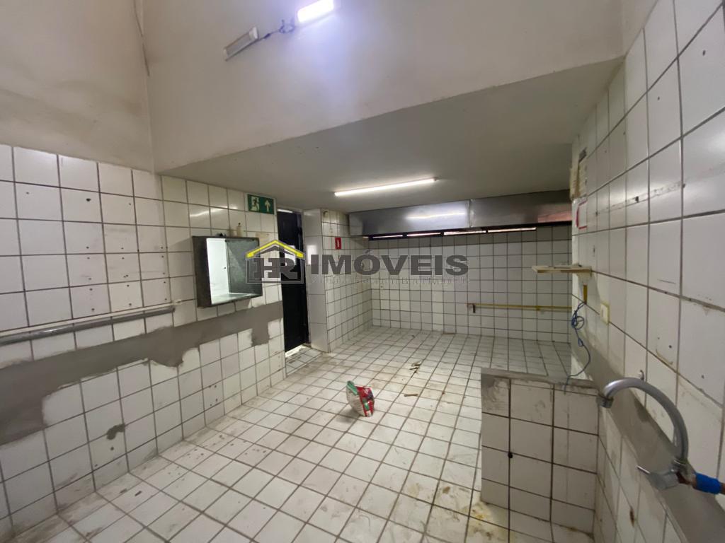 Loja-Salão para alugar com 3 quartos, 350m² - Foto 28