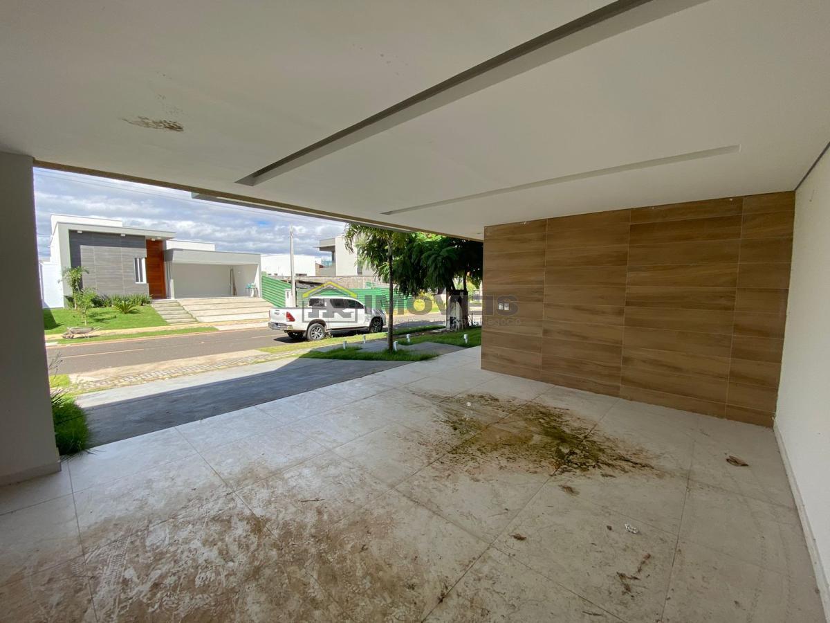 Casa de Condomínio para alugar com 6 quartos, 317m² - Foto 2