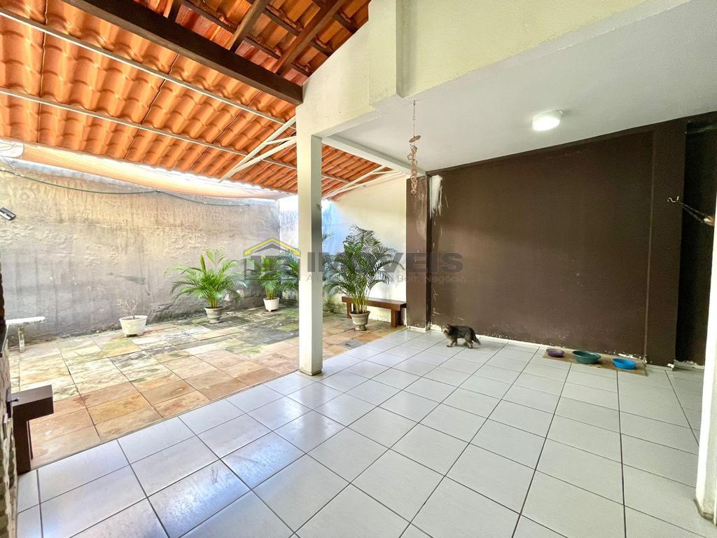 Casa de Condomínio à venda com 5 quartos, 147m² - Foto 26