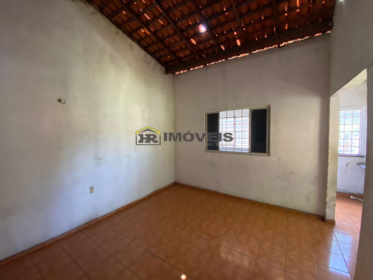 Casa para alugar com 2 quartos, 355m² - Foto 13