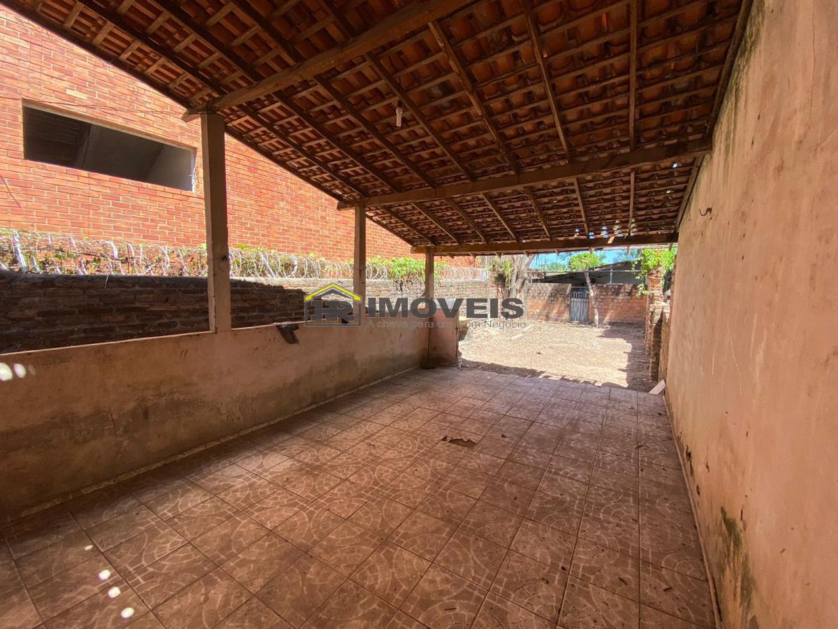 Casa para alugar com 2 quartos, 355m² - Foto 26