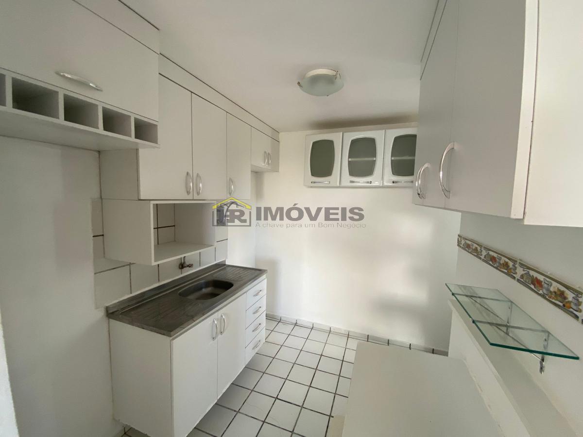 Apartamento para alugar com 2 quartos, 51m² - Foto 13