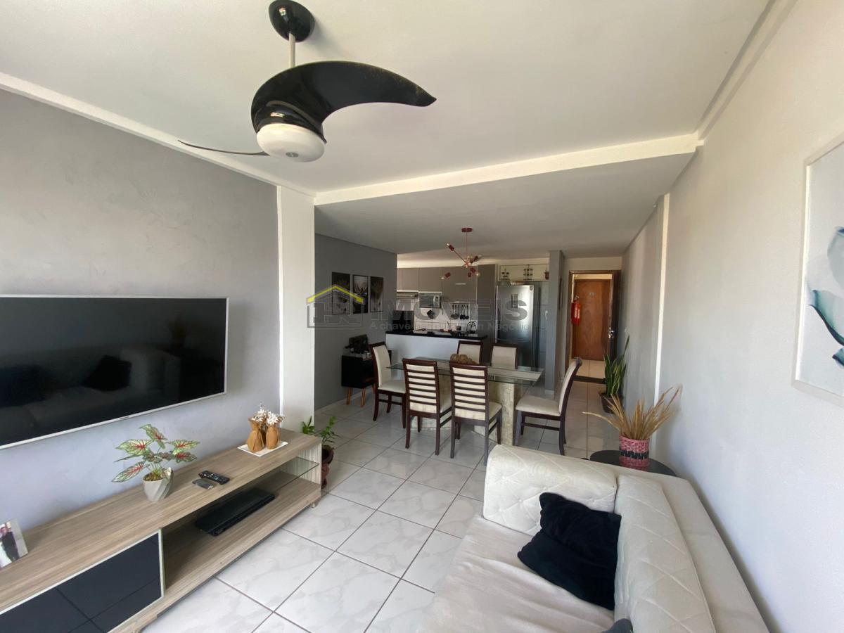 Apartamento à venda com 3 quartos, 84m² - Foto 1