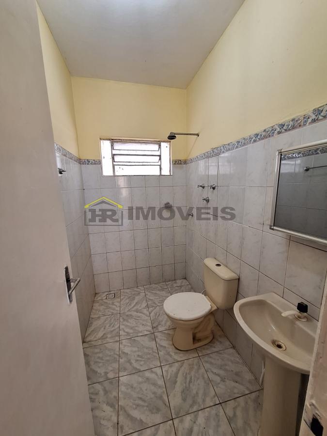 Casa à venda com 6 quartos, 300m² - Foto 15