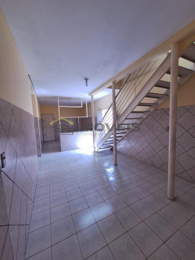 Casa à venda com 6 quartos, 300m² - Foto 20