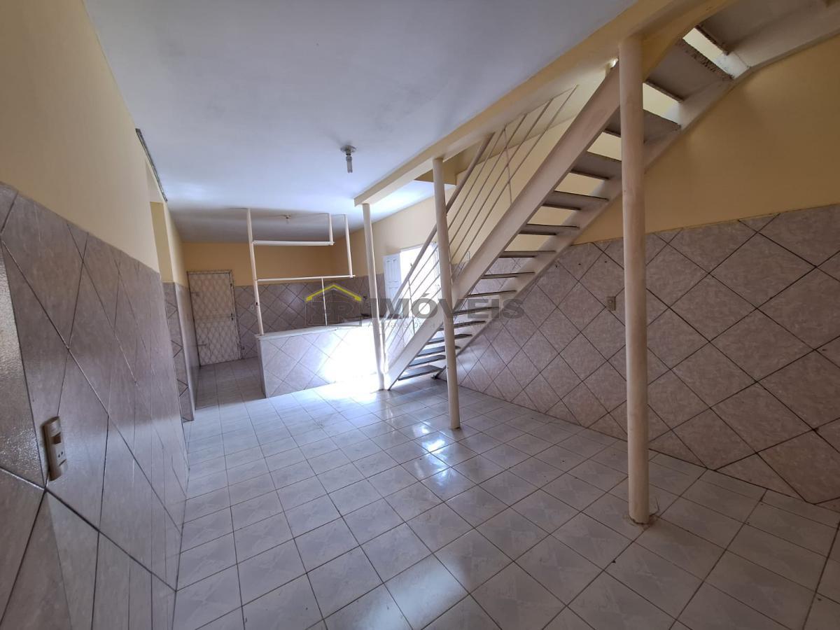 Casa à venda com 6 quartos, 300m² - Foto 19