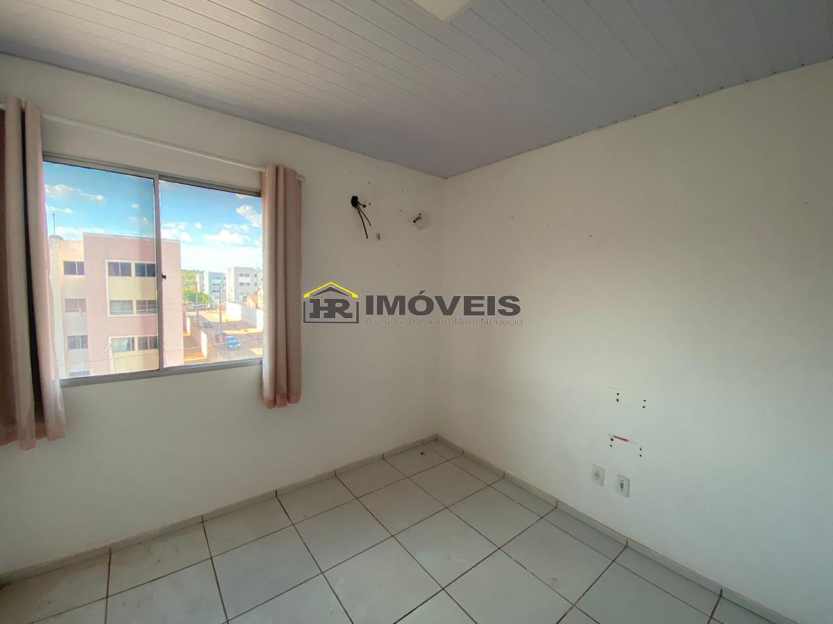 Apartamento à venda com 2 quartos, 46m² - Foto 4