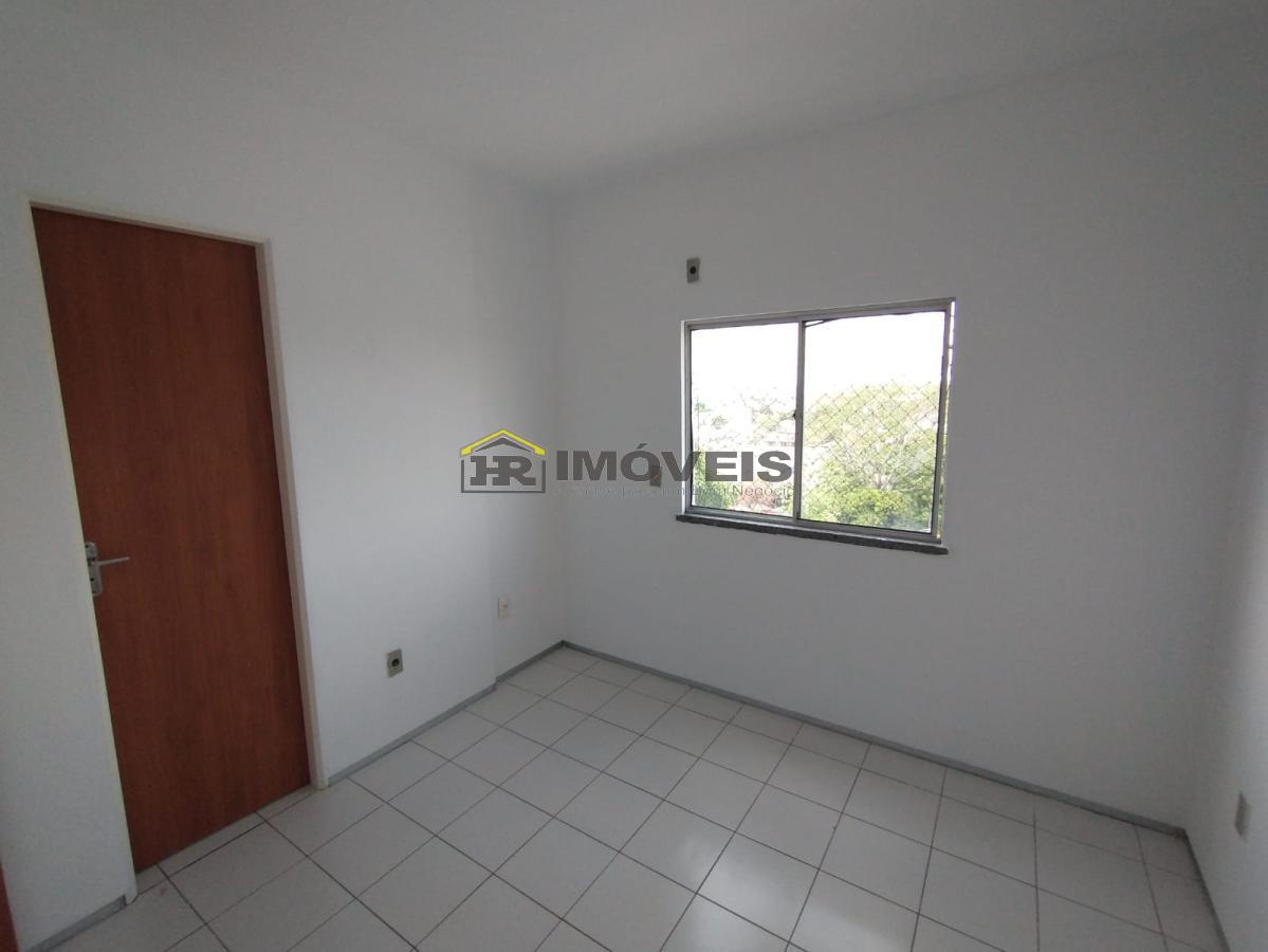 Apartamento para alugar com 3 quartos, 90m² - Foto 7