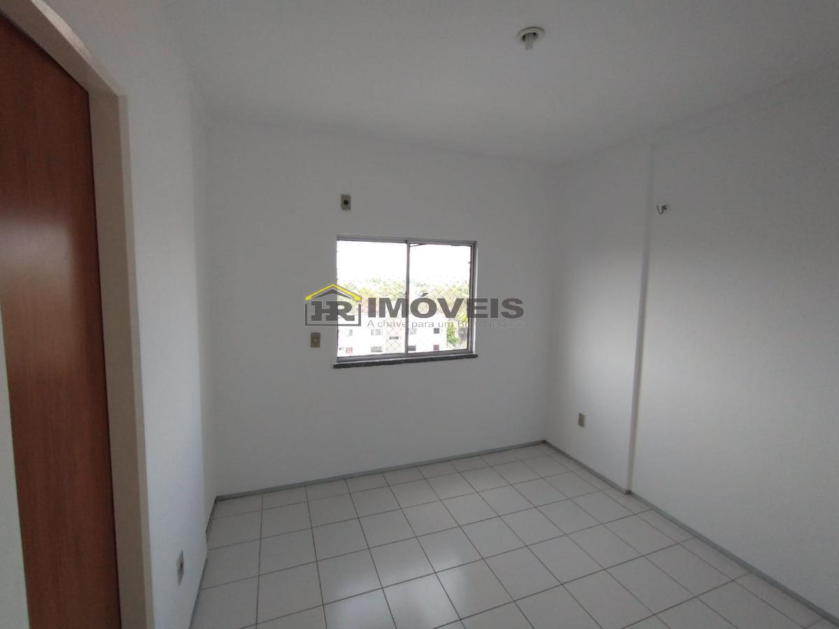 Apartamento para alugar com 3 quartos, 90m² - Foto 4