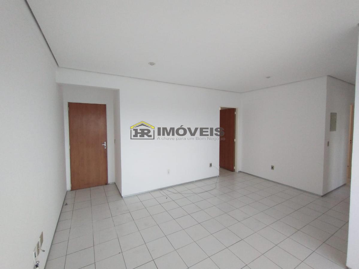 Apartamento para alugar com 3 quartos, 90m² - Foto 3