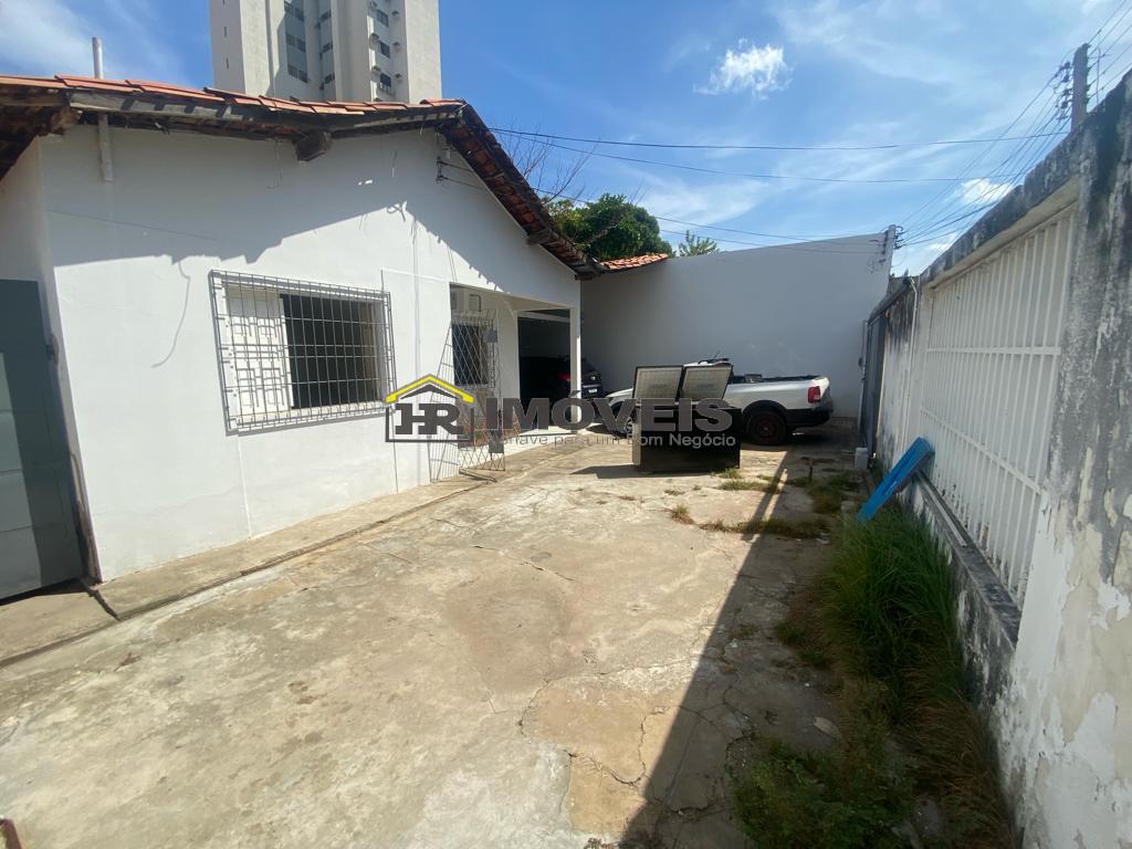 Prédio Inteiro para alugar com 2 quartos, 240m² - Foto 8