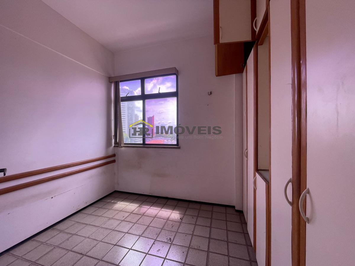 Apartamento à venda com 3 quartos, 160m² - Foto 8