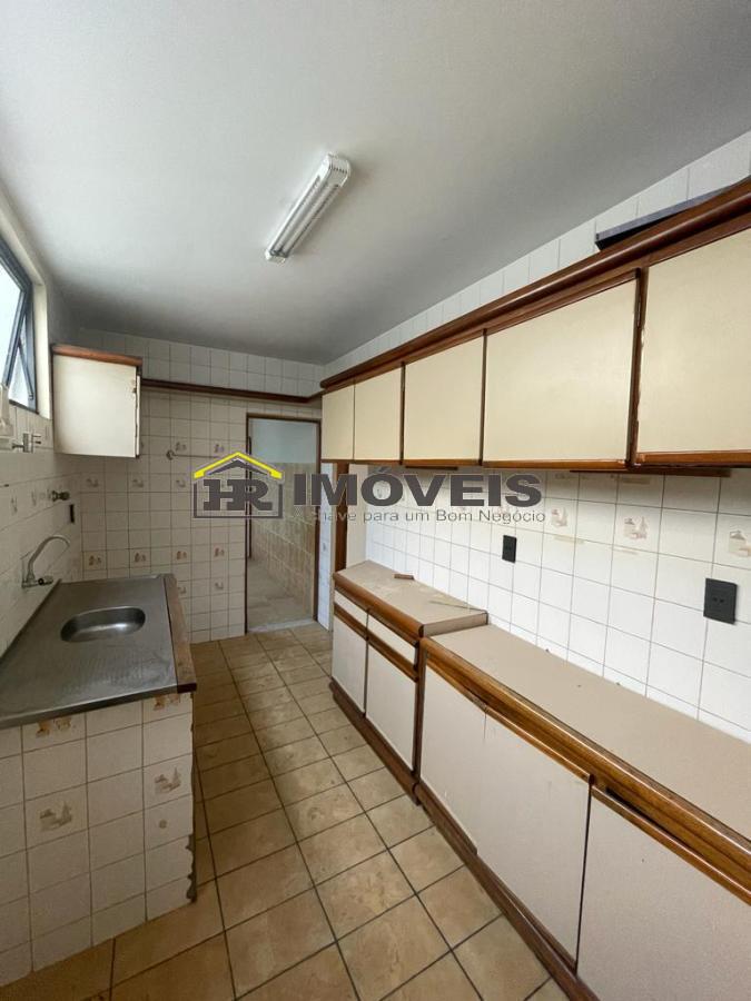 Apartamento para alugar com 4 quartos, 150m² - Foto 13