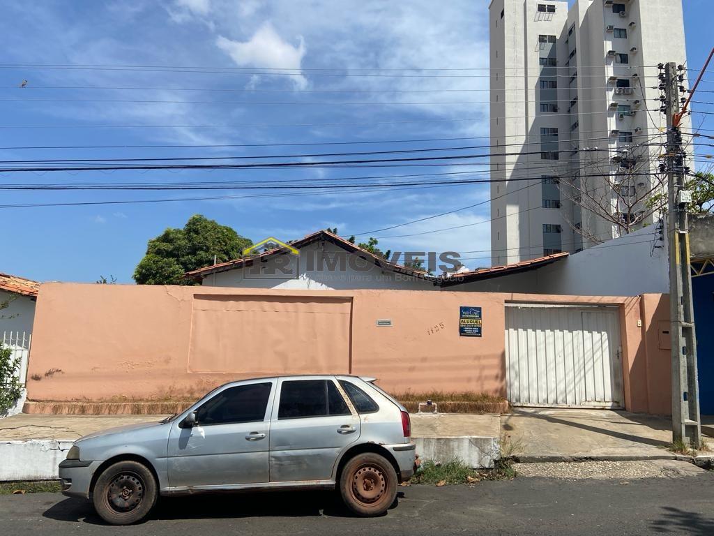 Prédio Inteiro para alugar com 2 quartos, 240m² - Foto 1