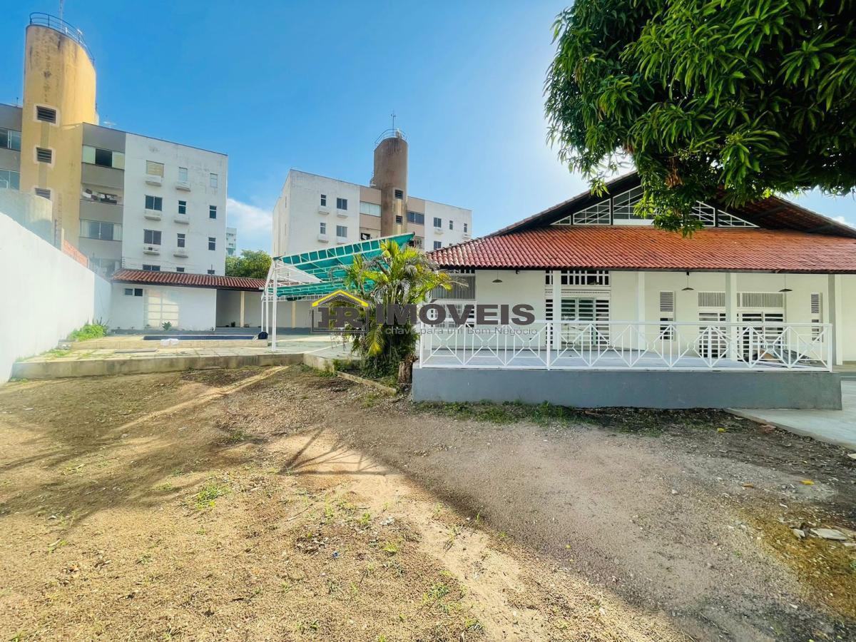 Casa para alugar com 4 quartos, 2020m² - Foto 55