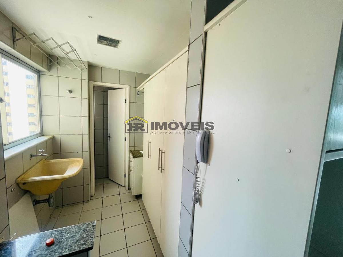 Apartamento para alugar com 2 quartos, 75m² - Foto 16