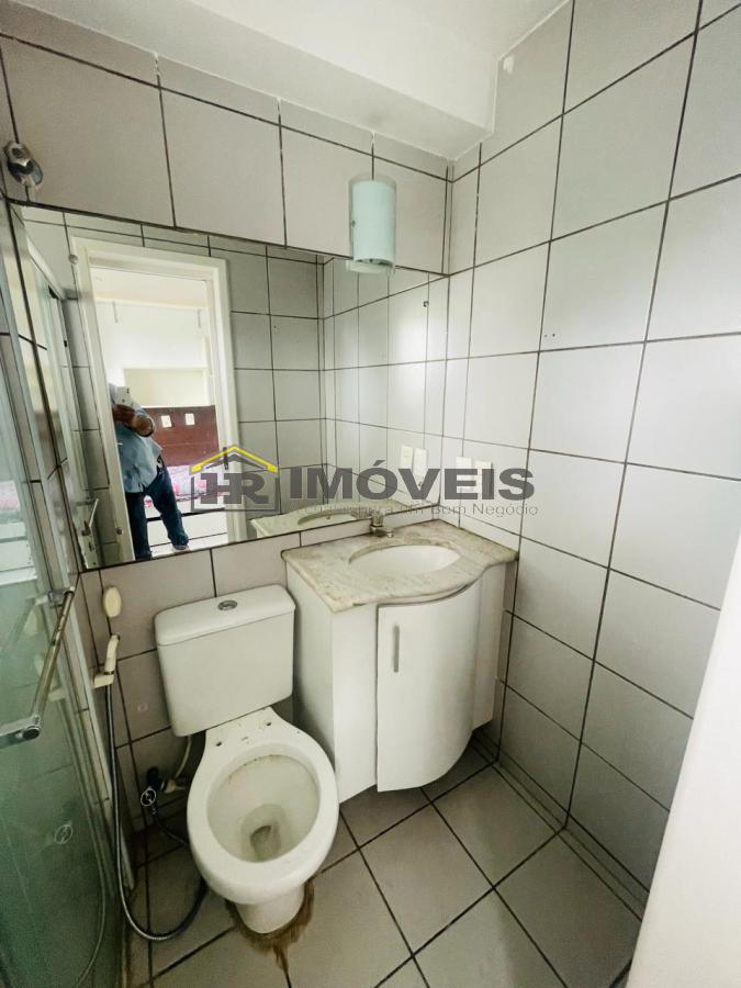 Apartamento para alugar com 2 quartos, 75m² - Foto 21