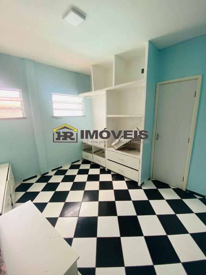 Casa para alugar com 6 quartos, 300m² - Foto 19